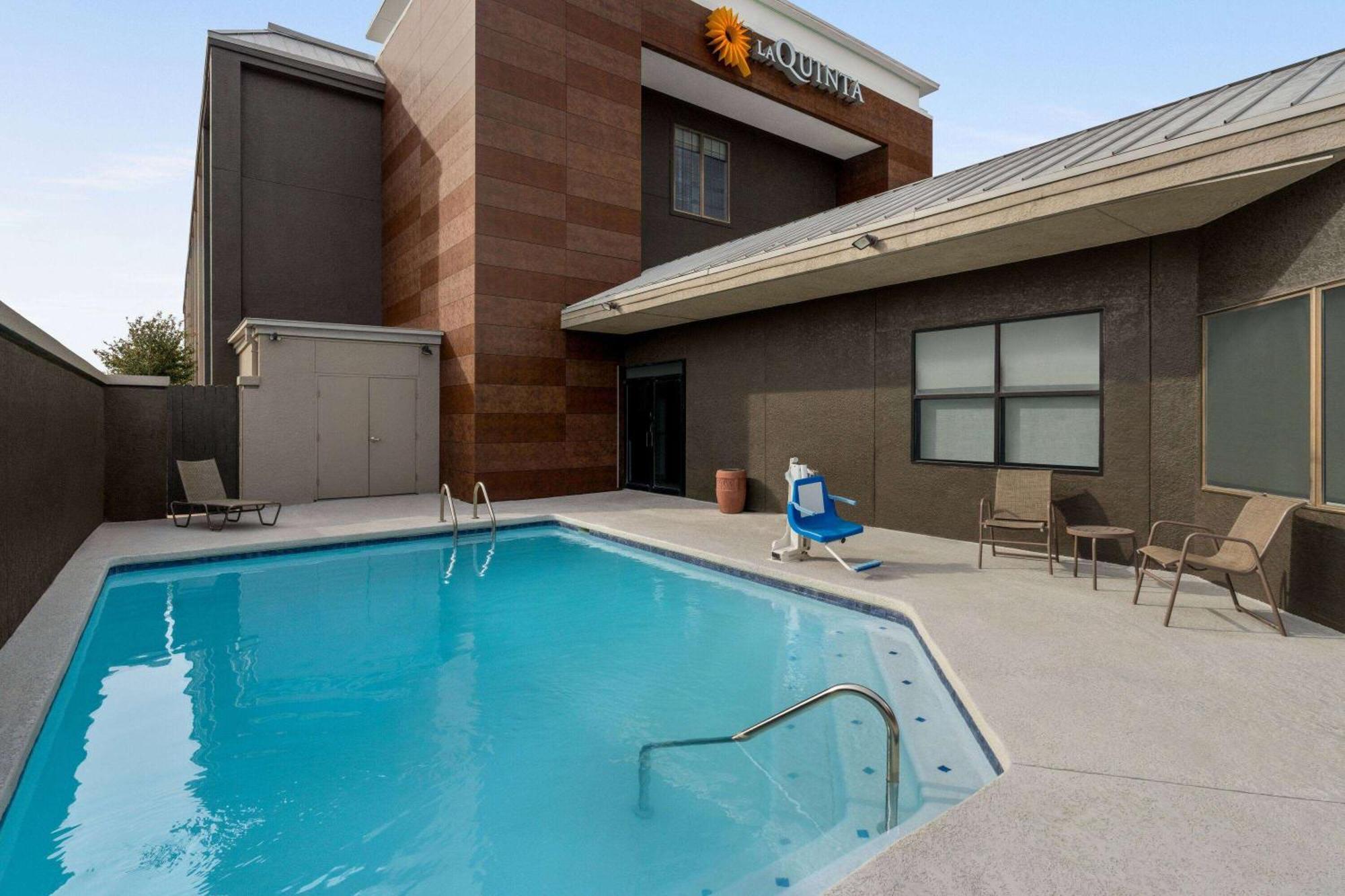 Готель La Quinta By Wyndham Round Rock North Екстер'єр фото